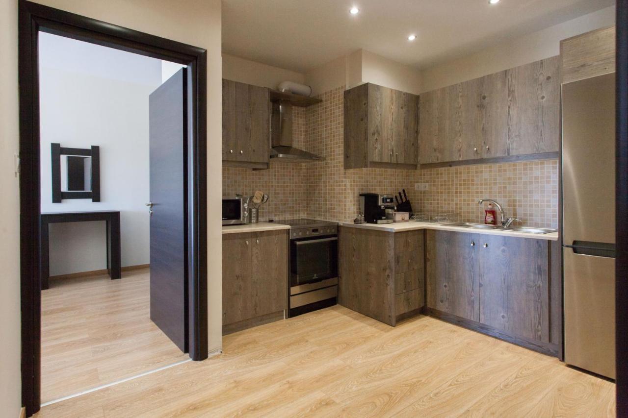 Modern Apt In Glyfada A Breath Away From The Sea - The View 雅典 外观 照片